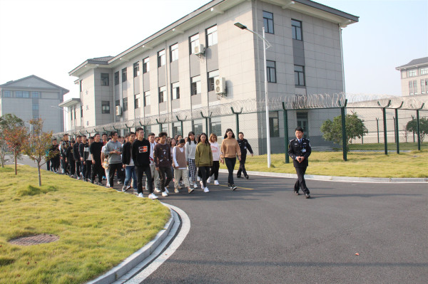 1542035870717946.jpg 4_副本.jpg